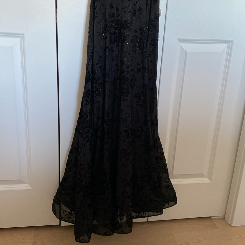 Glittered Ruched Gown - Picture 5 of 7